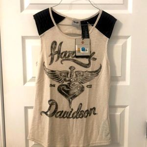 Ladies Harley Davisson cap sleeve cut out T-shirt